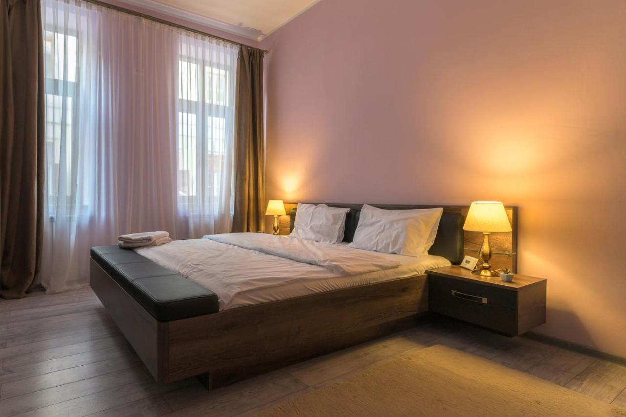 Apartment Queen Сибиу Экстерьер фото