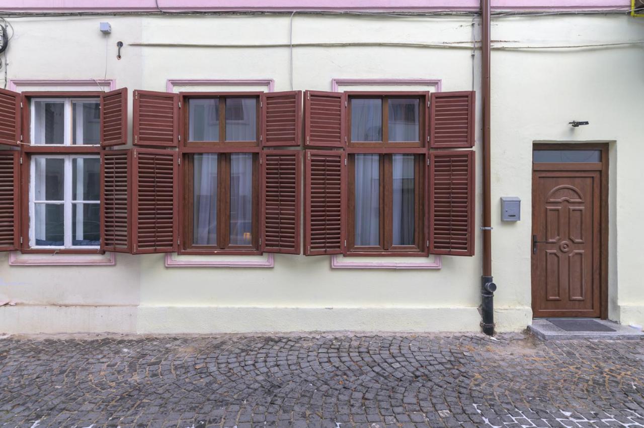 Apartment Queen Сибиу Экстерьер фото
